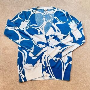 J. Crew Blue and White Floral Cardigan V-Neck Buttons Spring Lightweight Resort